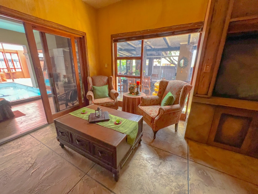 5 Bedroom Property for Sale in Maraldi Estate Free State